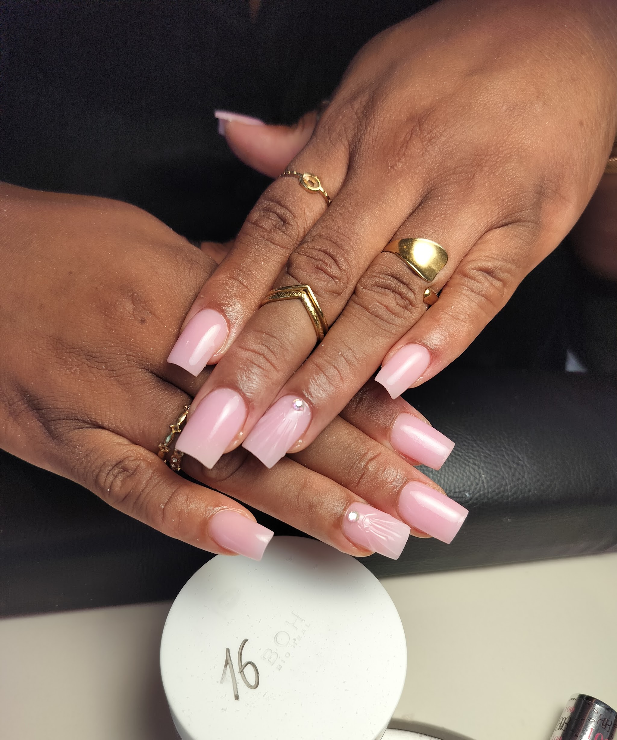 Lichtroze lange vierkante nagels